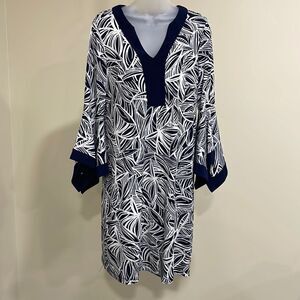 NWOT Perceptions Woman Navy and White Dress. Size 10 M medium
